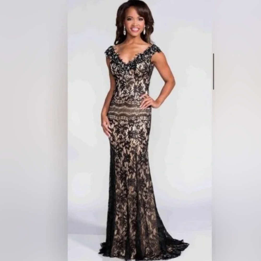 NWT Envious Couture Gown Prom dress size 10